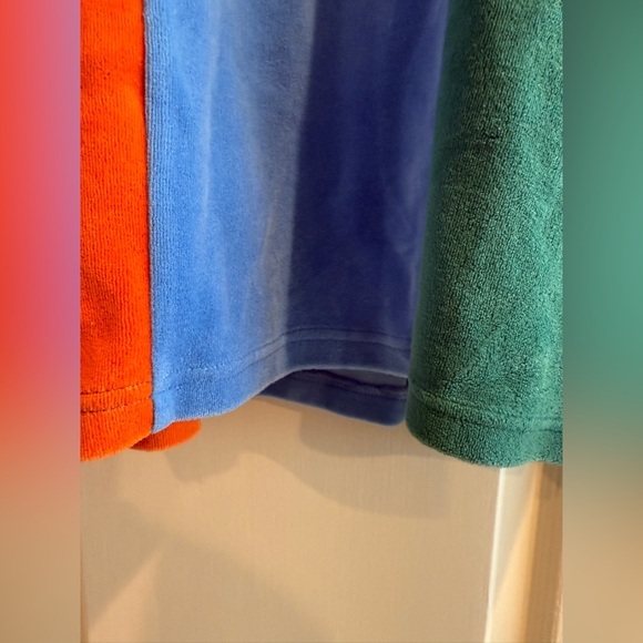 Supreme tri-color velour tank worn once - Picture 9 of 15